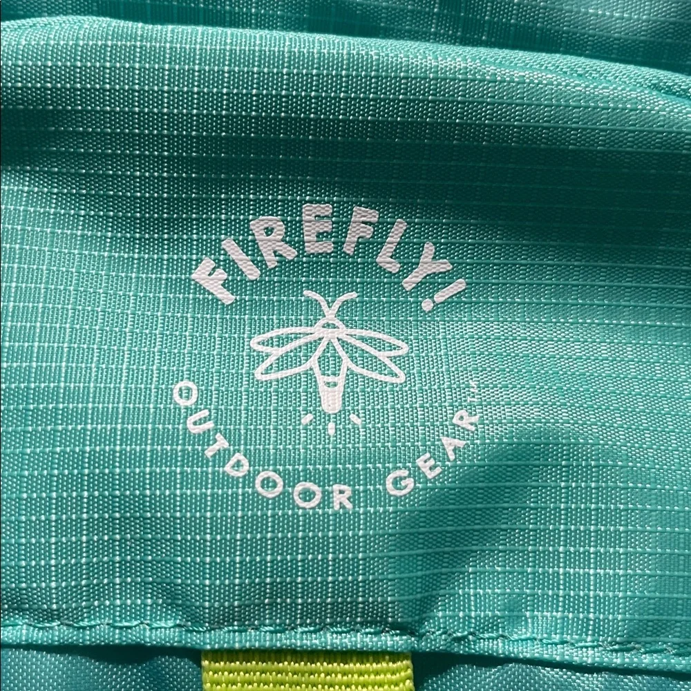 NWT - Firefly Outdoor Gear! Youth Backpack - Blue and Green for ages 9-12
